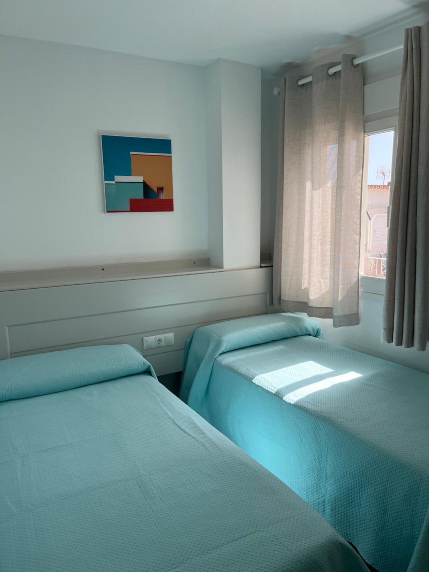 Apartamentos La Proa Torremolinos Exterior photo